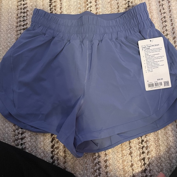 lululemon athletica Pants - Lululemon high rise track that shorts